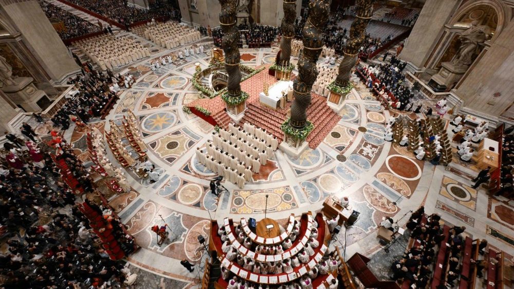 2025.04.19  Veglia Pasquale nella notte santa presieduta dal Cardinale Giovanni Battista Re