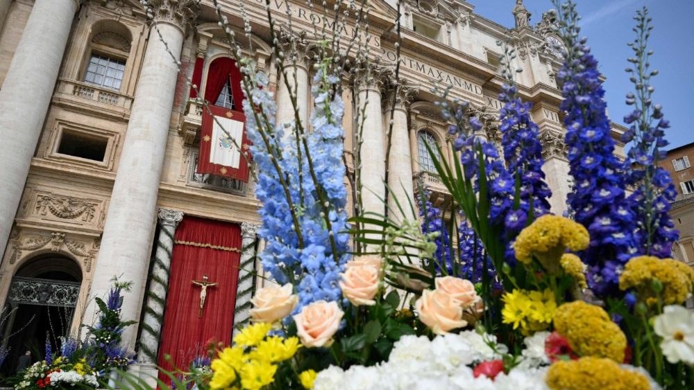 2025.04.20 Santa Messa di Pasqua presieduta dal Cardinale Angelo Comastri 