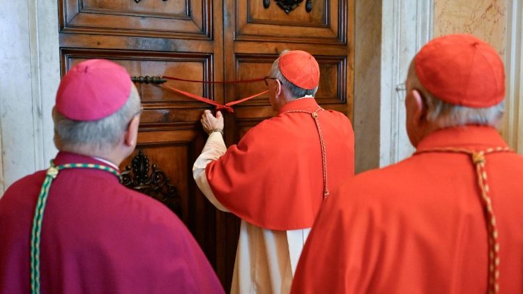 2025.04.21 Sigilli Palazzo Apostolico