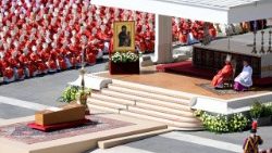 2025.04.26 Santa Messa Esequiale del Romano Pontefice Francesco