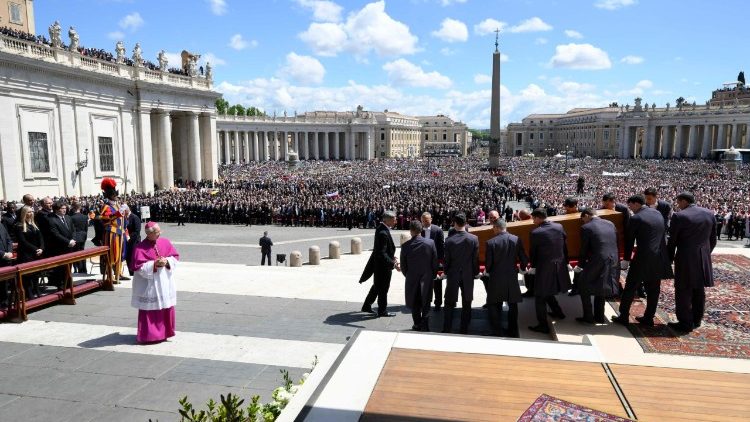 2025.04.26 Santa Messa Esequiale del Romano Pontefice Francesco