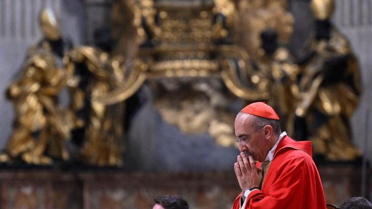 Le cardinal vicaire Baldassare Reina. 