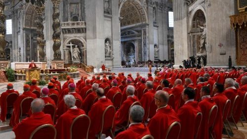 Los cardenales necesitan las oraciones de los pequeños