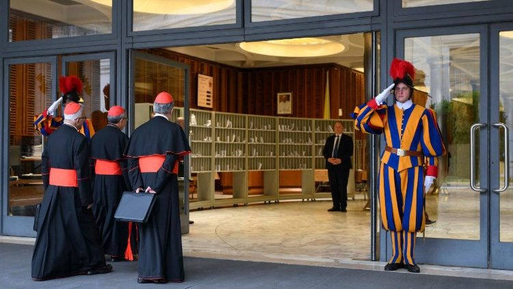 Dixième congrégation générale, dans la matinée du lundi 5 mars 2025. 