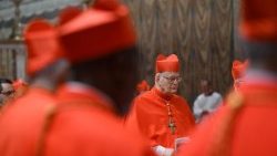 A Sixtus-kápolnában az eskütétel előtt 