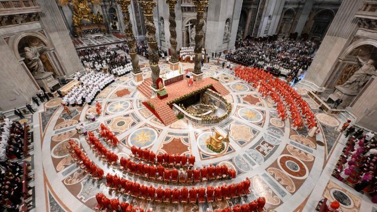 La Santa Messa per l'elezione del Romano Pontefice
