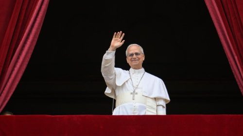 Inauguracja pontyfikatu Leona XIV: nałożenie insygniów Piotrowych