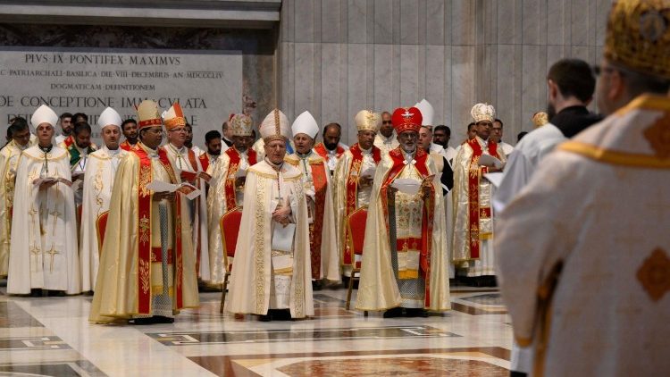 Іерархі Усходніх Цэркваў на літургіі ў Ватыкане. Ілюстрацыйнае фота