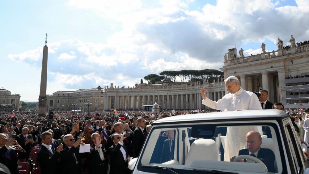 2025.05.18 Celebrazione Eucaristica per lâ  Inizio del Ministero Petrino del Vescovo di Roma Leone XIV