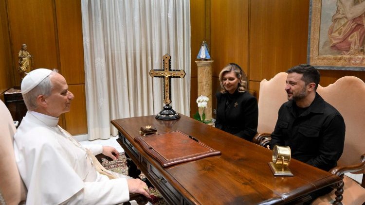 Papa Leo XIV na Rais wa Ukraine na mkewe