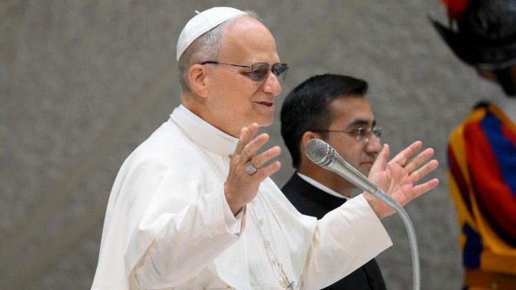 2025.05.24 Officiali della Curia Romana e Dipendenti della Santa Sede