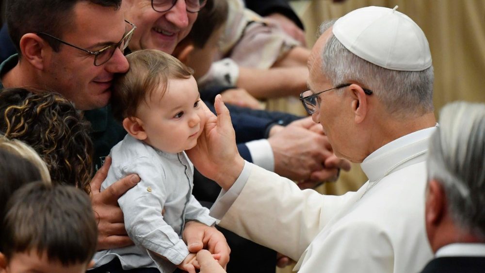 2025.05.24 Officiali della Curia Romana e Dipendenti della Santa Sede