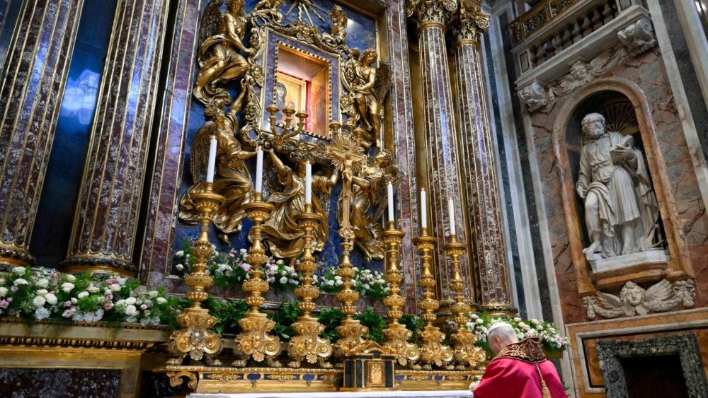 2025.05.25 Visita alla Basilica di Santa Maria Maggiore e venerazione dellâ  Icona della Beata Vergine Maria Â«Salus Populi RomaniÂ»