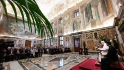 La papa Leon al XIV-lea, membrii Mișcărilor populare pentru pace