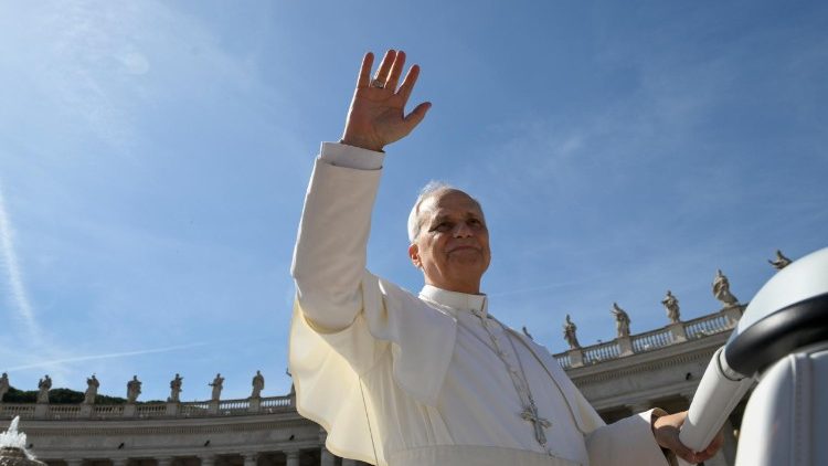 Påve Leo XIV under den allmänna audiensen 