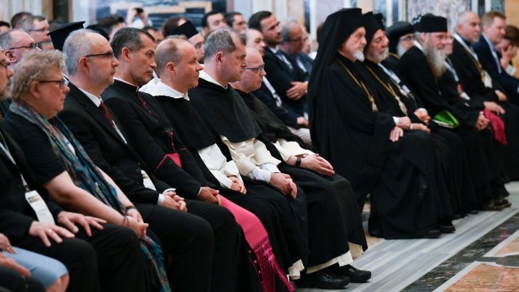 A katolikus és ortodox képviselők az audiencián