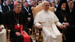 Leonas XIV, K. Kochas ir Chalkedono metropolitas Emanuelis Nikėjos susirinkimo 1 700 m. sukakties minėjime Romoje