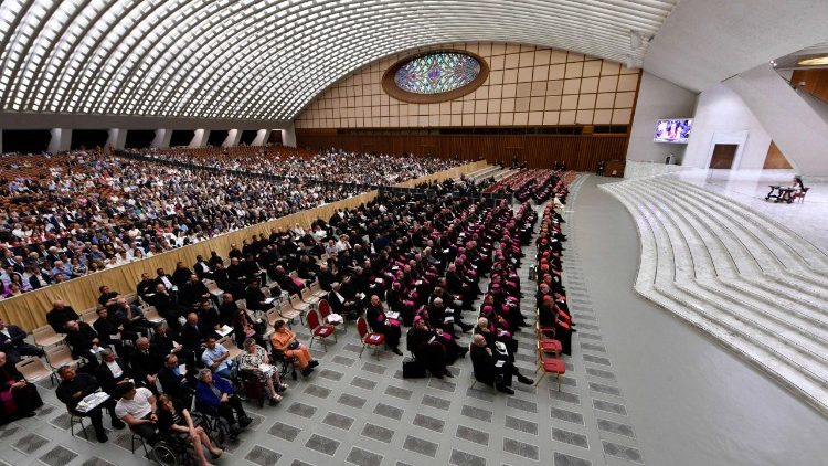 Közel tízezer embert tud befogadni a VI. Pál aula  