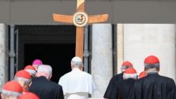 El Papa en peregrinación a la Puerta Santa