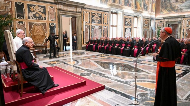 Լեւոն ԺԴ. Սրբազան Քահանայապետը ունկնդրութիւն շնորհեց Քահանայապետական ներկայացուցիչներուnն