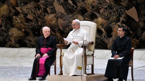 La audiencia general del 13 de agosto se traslada al Aula Pablo VI debido al calor