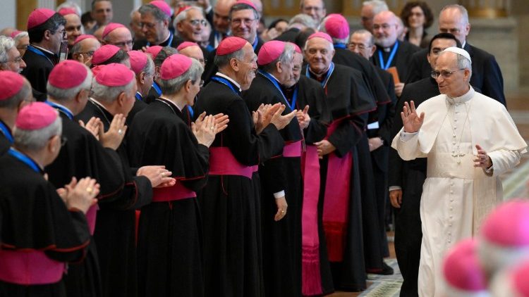 2025.06.17 Pāvesta Leona XIV un Itālijas bīskapu tikšanās