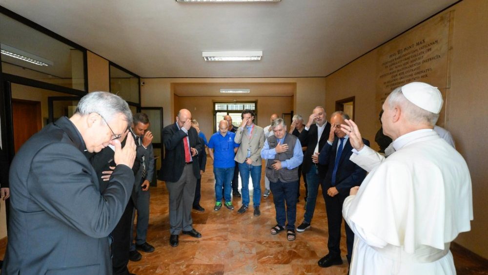 2025.06.19 Visita Centro trasmittente di Radio Vaticana a Santa Maria di Galeria