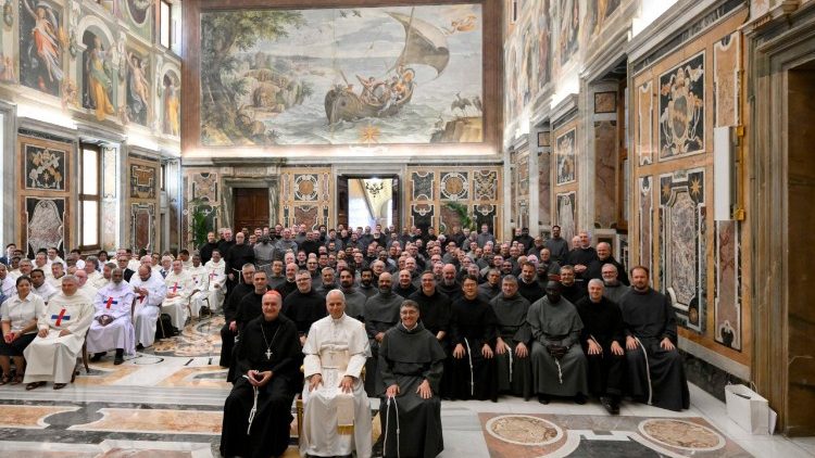 Skupinové foto na závěr audience