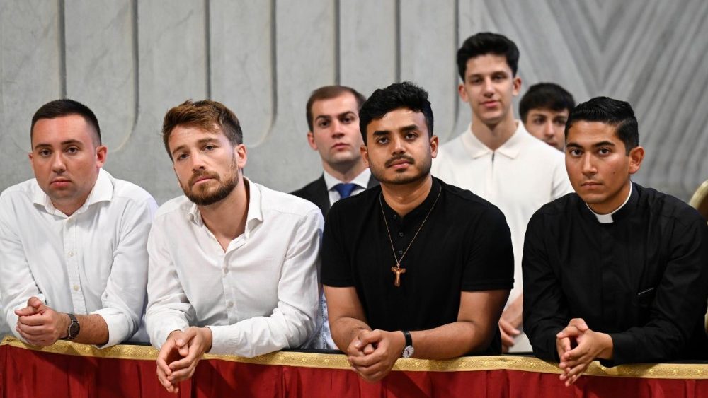 Jubileum seminaristů ve Vatikánské bazilice