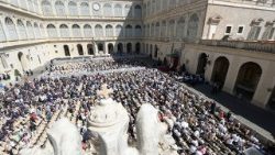 教皇レオ14世による「国際麻薬乱用撲滅デー」の集い　2025年6月26日　バチカン・聖ダマソの中庭