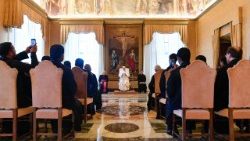 Jumuiya ya Wavallombrosana, ilianzishwa na Mtakatifu Giovanni Gualberto mwaka 1039 yenye makao yake makuu huko Vallombrosa, Toscana, Kaskazini mwa Italia .