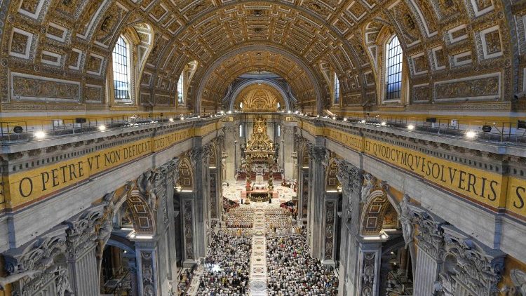 Papa Leone XIV incontra in San Pietro 4 mila fedeli della Chiesa Greco-cattolica ucraina