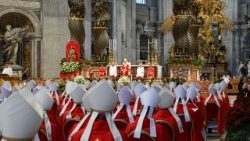 Papa Leo XIV: Umoja na ushirika wa Kanisa pamoja na ushuhuda wa maisha ya imani yaliyopelekea hata Mitume hawa wawili kujisadaka bila ya kujibakiza kwa ajili ya kutangaza na kushuhudia Habari Njema ya Wokovu. 