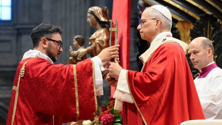 Watakatifu Petro na Paulo Ni Mahujaji  wa imani, matumaini na mapendo