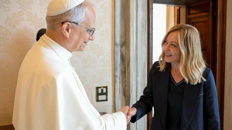 A audiência do Papa Leão XIV com a premier italiana Meloni (Vatican Media)