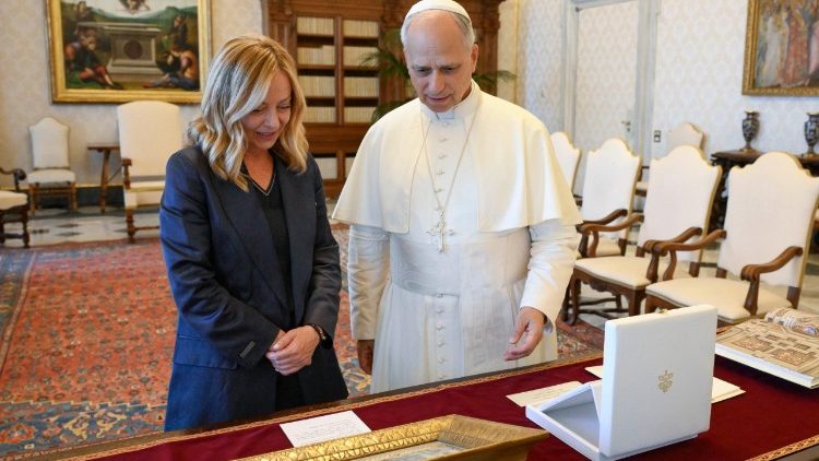 Premiérka vlády s pápežom Leonom XIV.