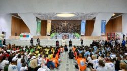 La rencontre du Pape avec les enfants des employés du Vatican.