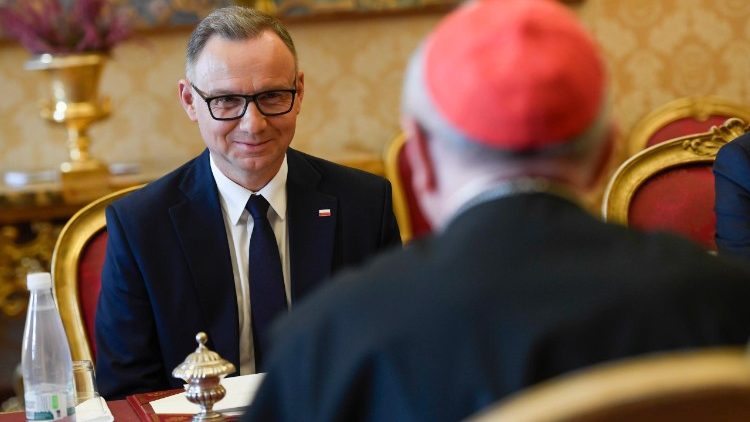 Le président polonais et le cardinal Pietro Parolin.