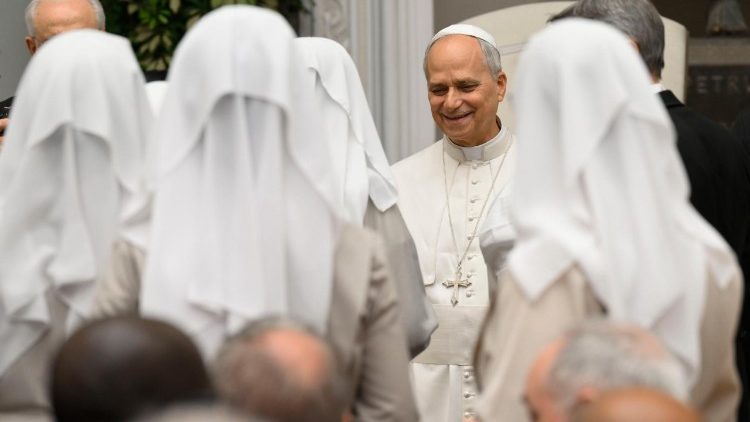 Audience na nádvoří Apoštolského paláce v Castel Gandolfu 