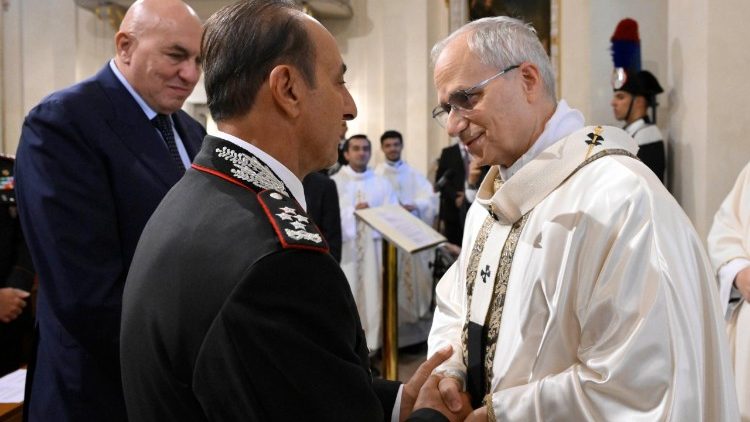 Papst Leo XIV. bei der Messe in der Kappelle der Carabinieri in Castel Gandolfo