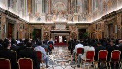 البابا لاوُن الرابع عشر يشدد على أهمية التنشئة وتعزيز الصداقة مع يسوع