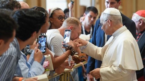Les catéchumènes français invités à établir leurs cœurs en Dieu