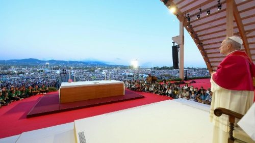 Il Papa al Bambino Gesù incontra il giovane spagnolo ricoverato