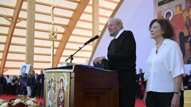 Njia hii inapata chimbuko lake katika Neno, Liturujia na Maisha ya Kijumuiya