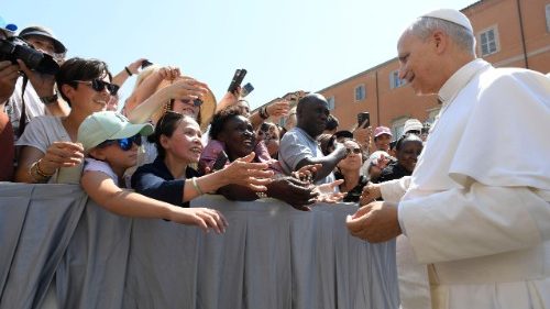 Leone XIV: supplicate Dio di donare la pace ai popoli che vivono la tragedia della guerra