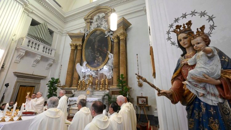 Påven firade mässan i kyrkan Sankt Tomas av Villanova i Castel Gandolfo