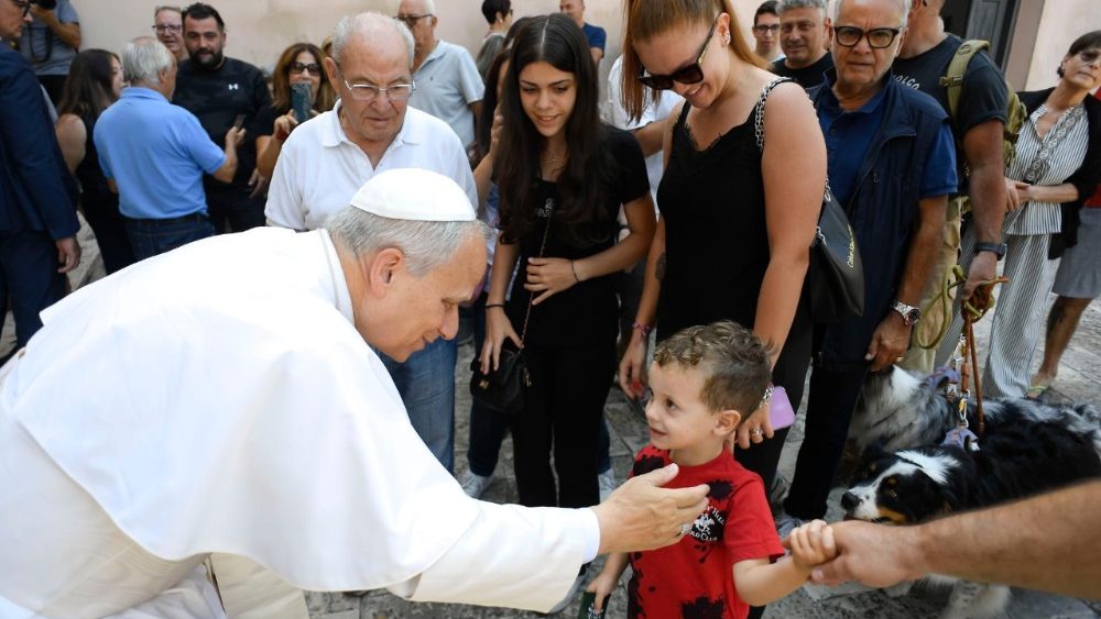 Papa Leon XIV la sanctuarul Maicii Domnului de la Mentorella (Roma)