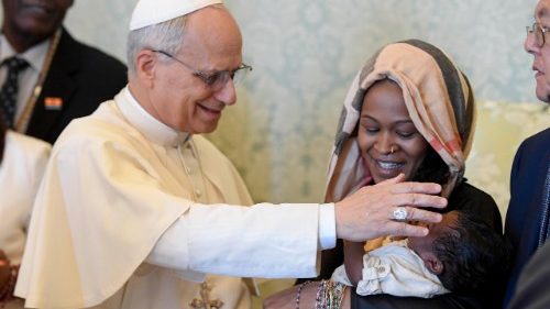 Leão XIV: nenhum povo pode ser forçado ao exílio