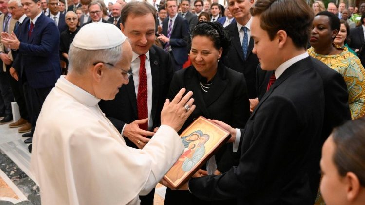 папата на срещата с Международната мрежа от католически законодатели