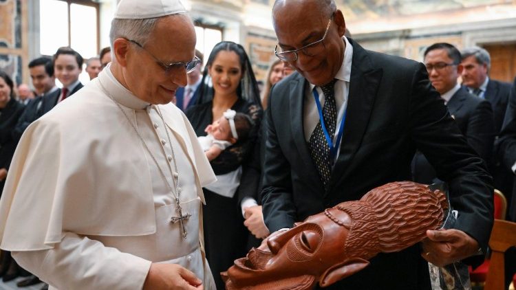 Papa na wabunge wakatoliki Duniani